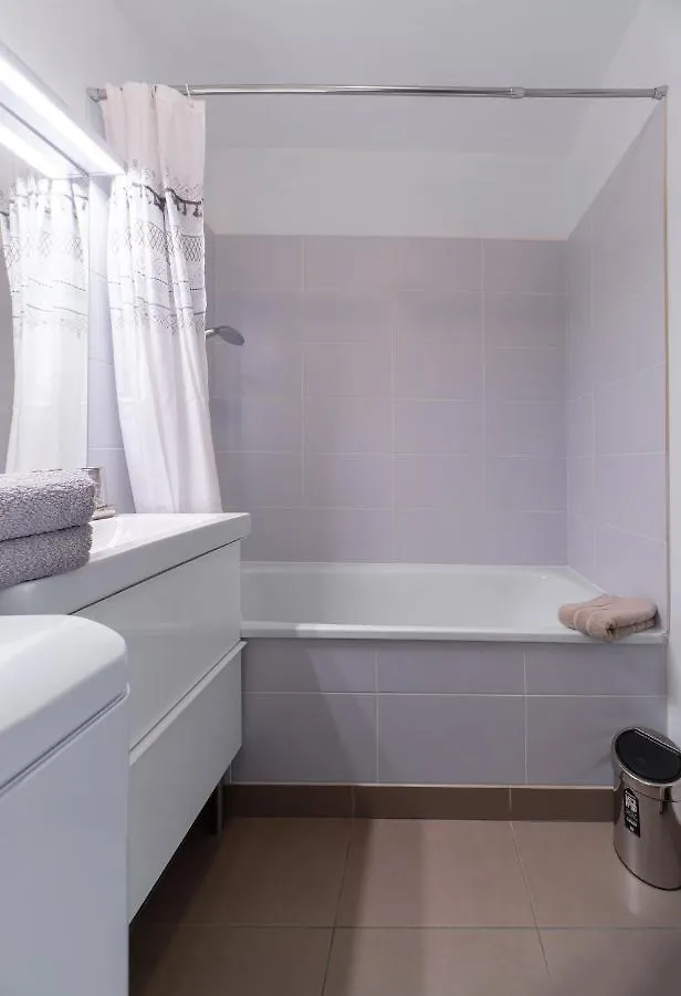Appartement Design La Petite Europe - Ideal Curistes Vichy 0*,